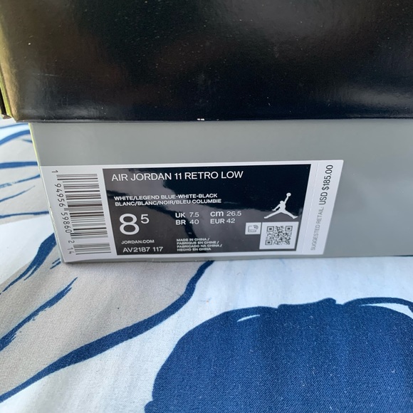 Brand NEW with tags Jordan 11 legend blue low - Picture 3 of 10